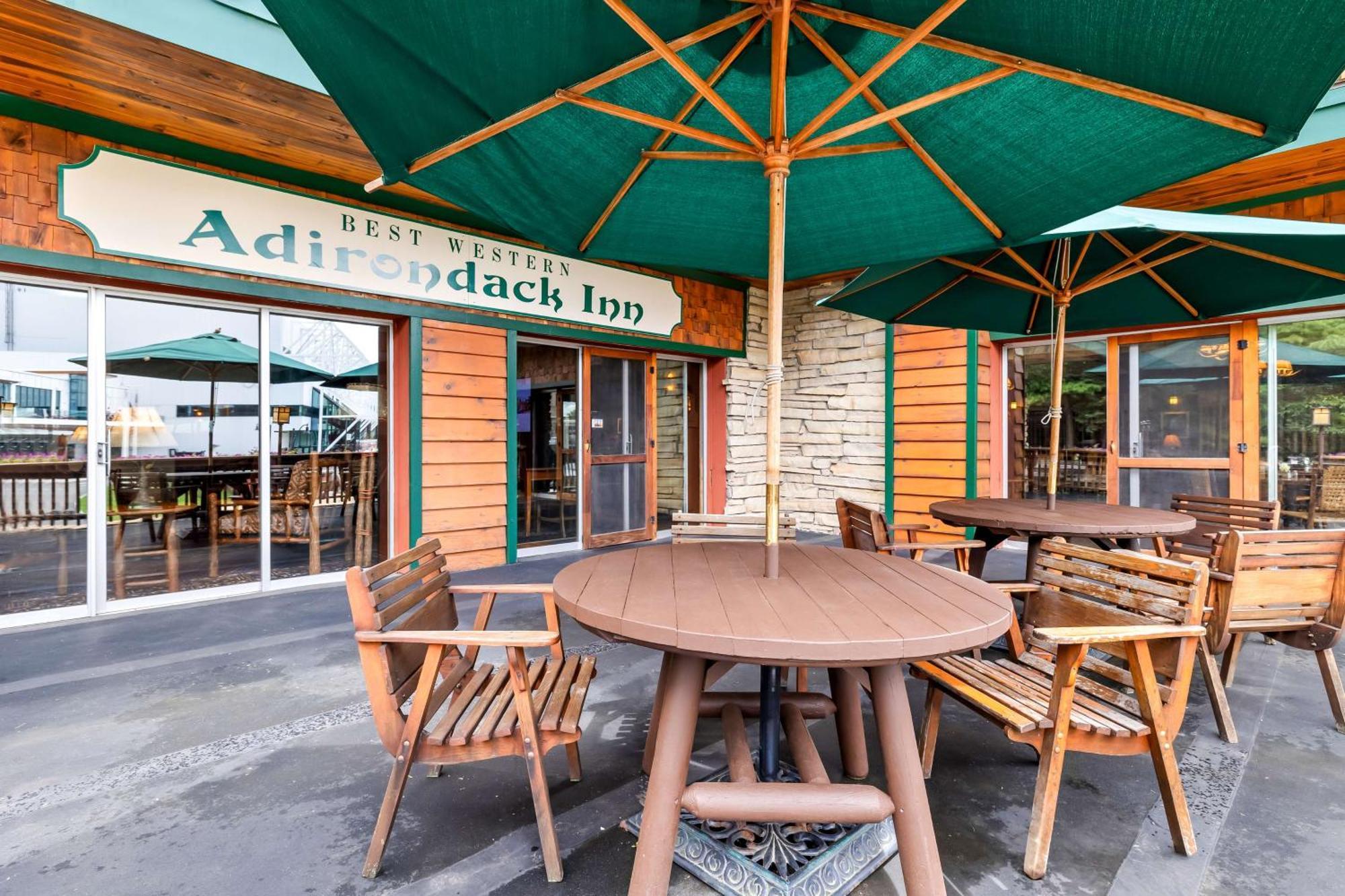 Best Western Adirondack Inn Лейк Плесид Екстериор снимка