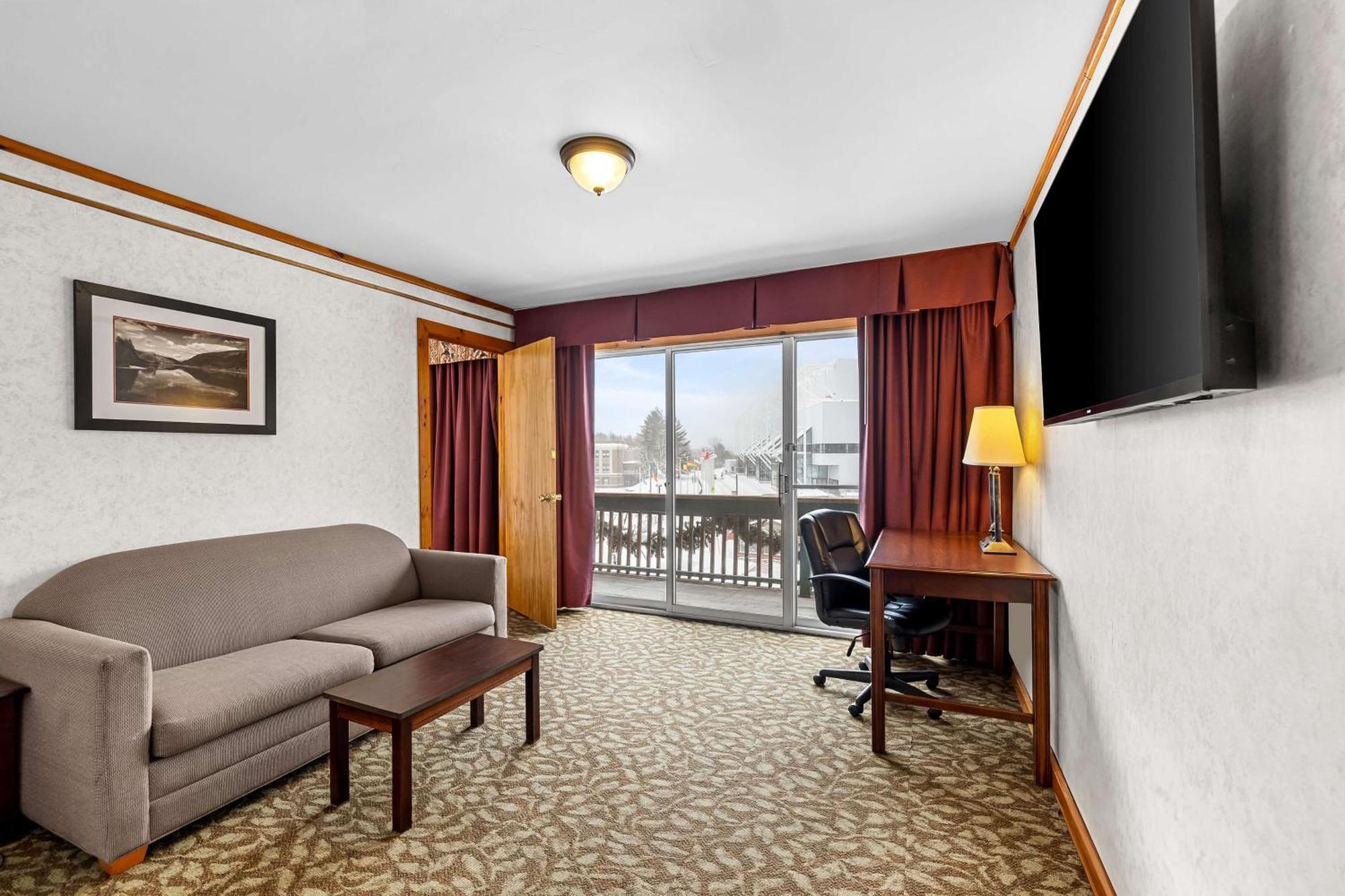 Best Western Adirondack Inn Лейк Плесид Екстериор снимка